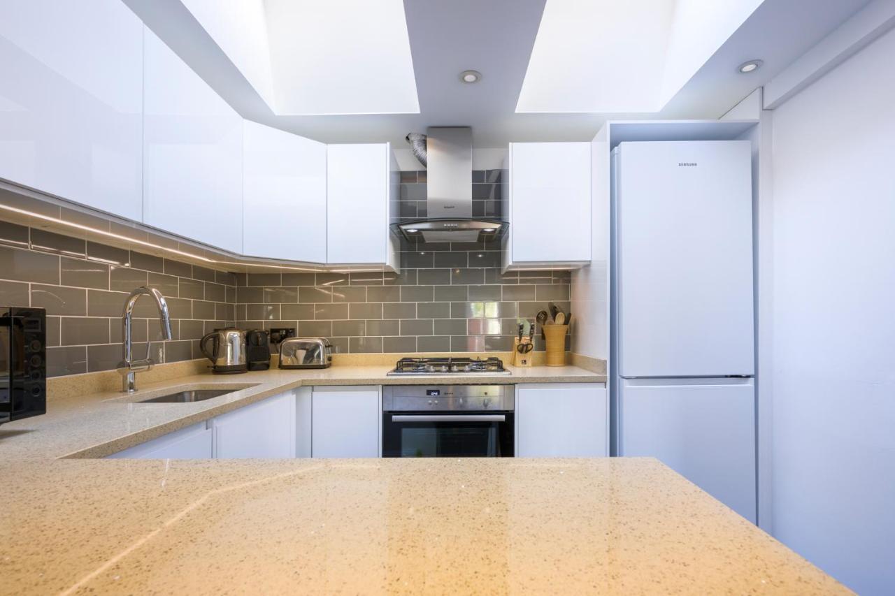 Delightful Bird Sisters Cottage With Free Parking برايتون المظهر الخارجي الصورة
