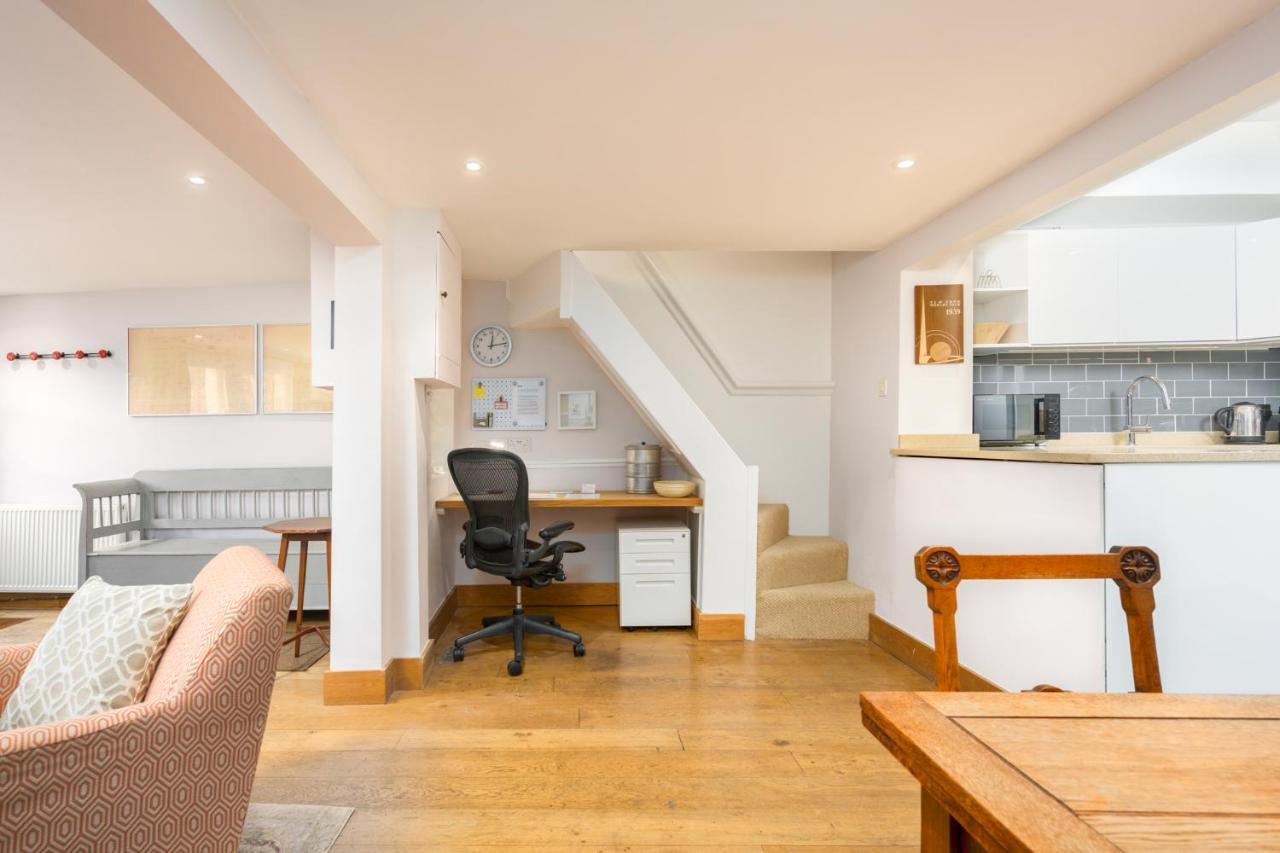 Delightful Bird Sisters Cottage With Free Parking برايتون المظهر الخارجي الصورة